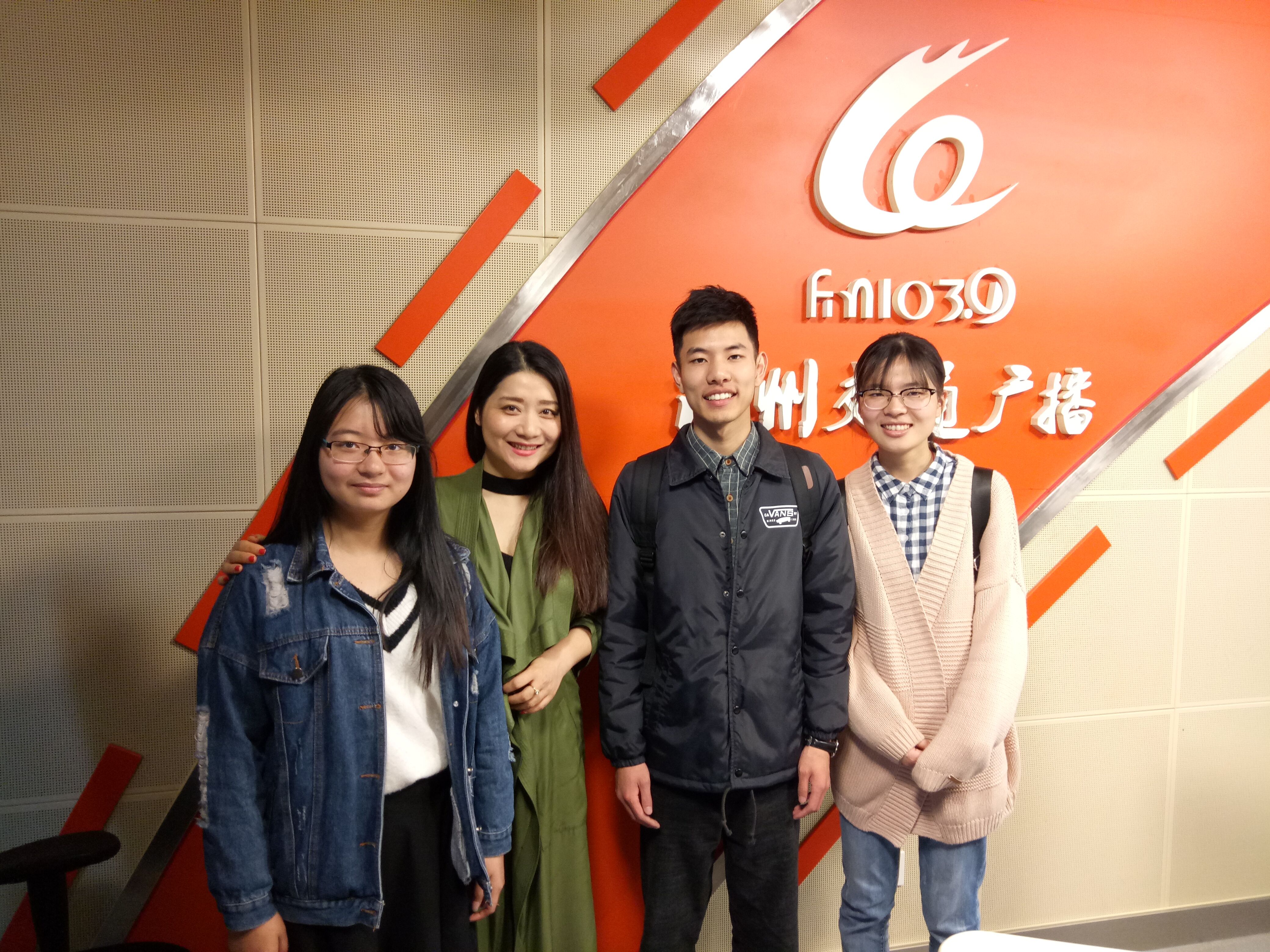 1494555381397047690.jpg 1494555381397047690.jpg